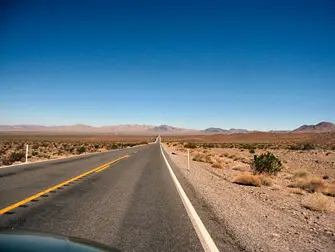 op weg naar Death Valley