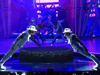 Cirque du Soleil ONE Michael Jackson